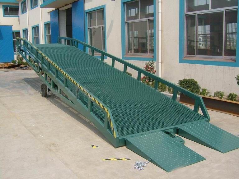 铁岭登车桥厂家